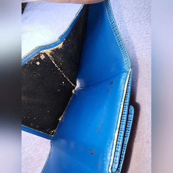 AUTHENTIC LOUIS VUITTON VINTAGE BLUE EPI LEATHER PORTE MONNAIE BILLETS WALLET - Picture 7 of 16